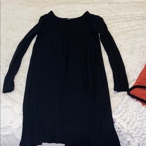 Black long sleeve shift dress